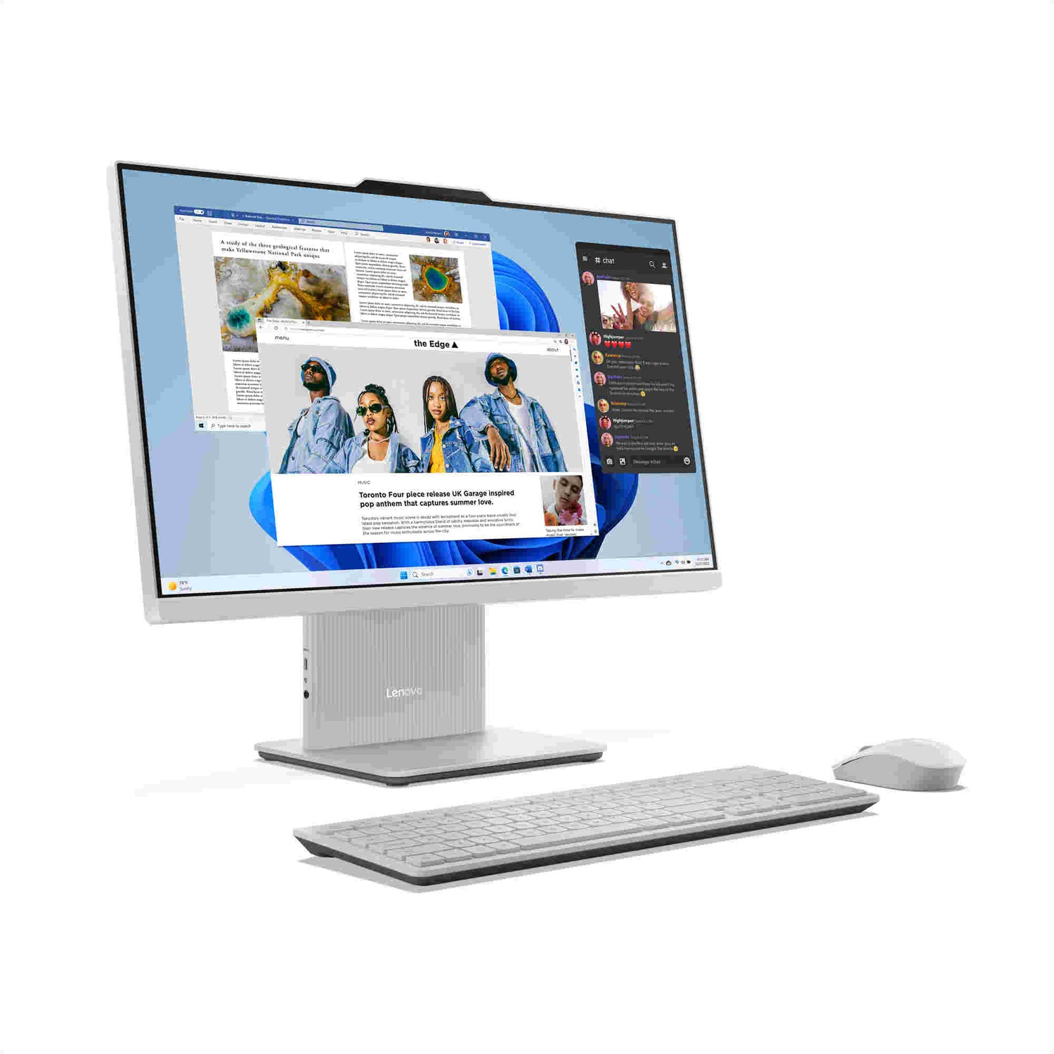 Een witte Lenovo all-in-one computer met toetsenbord en muis. Het scherm toont een webpagina met artikelen en een chatvenster.