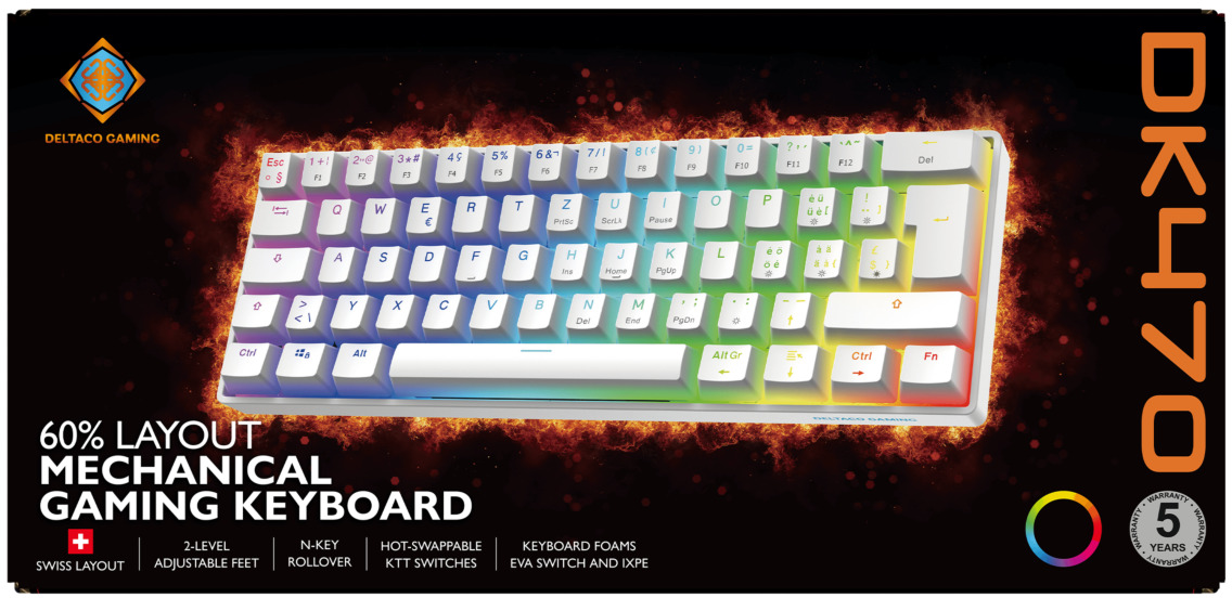 Eine weiße und regenbogenfarbene Gaming-Tastatur mit schwarzem Hintergrund und Feuereffekt. Es hat den Markennamen Deltaco.