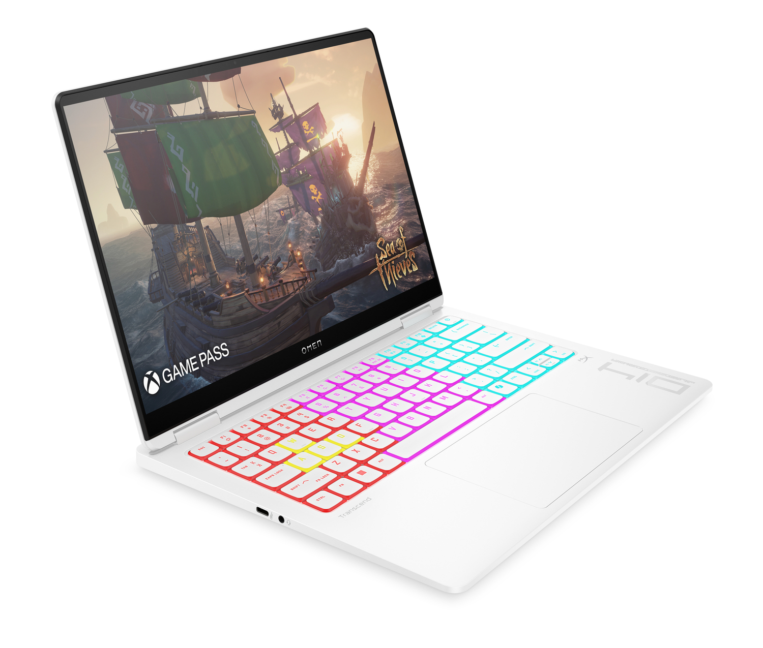 Laptop OMEN blanco muestra una escena de juego de barco pirata. El teclado tiene teclas iluminadas de colores. Logo de Game Pass en la pantalla.