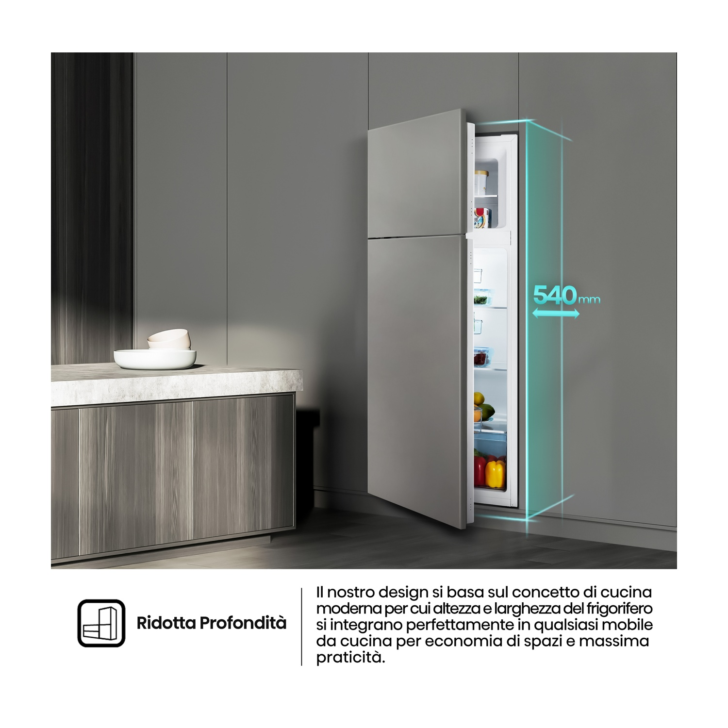 Una porta grigia del frigorifero è aperta, rivelando l'interno con cibo. Viene visualizzata una misurazione di 540 mm. Il testo recita 'Profondità ridotta'.
