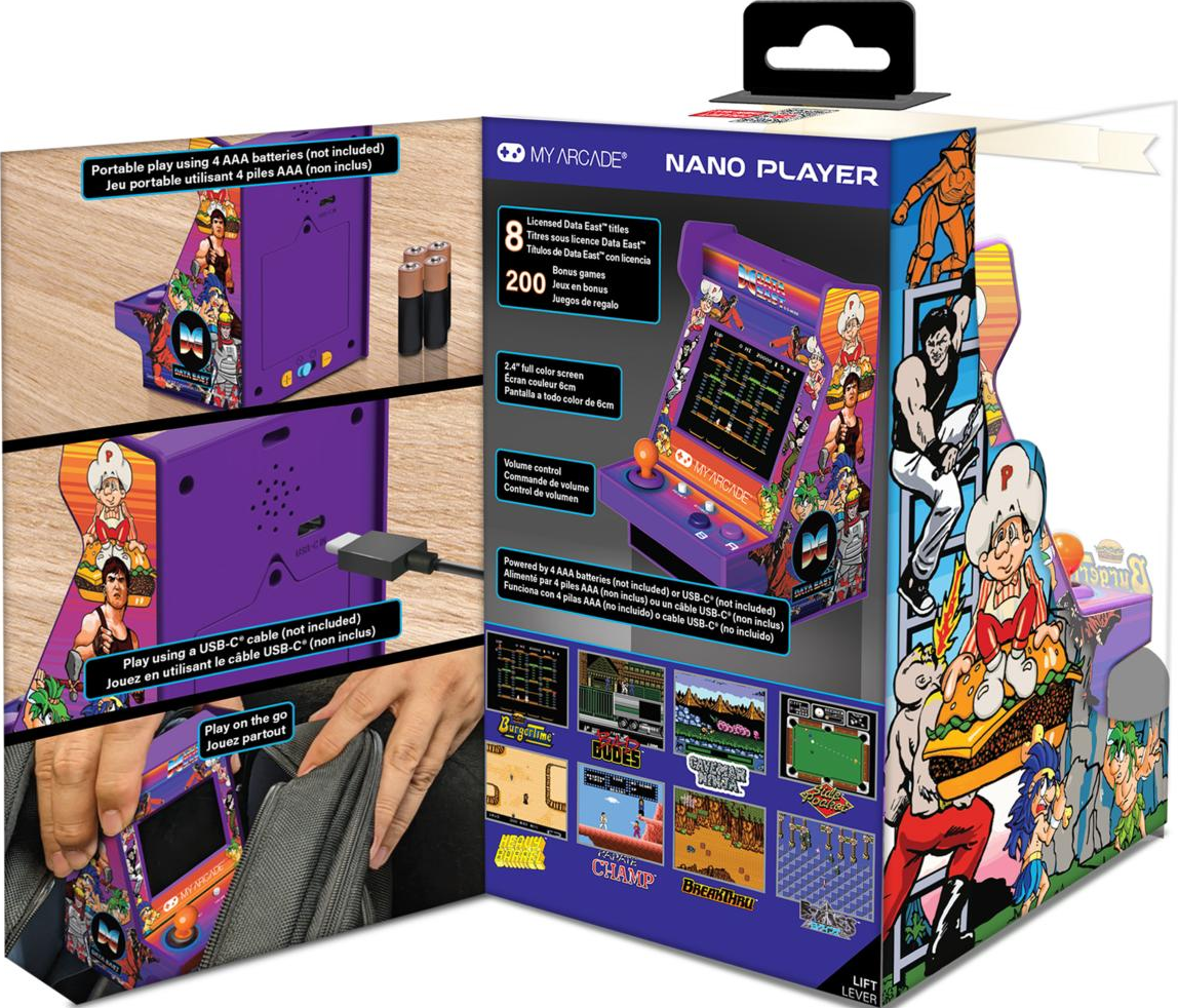 My Arcade Nano Player violet en boîte. Comprend des écrans de jeu multiples et des designs de jeux d'arcade rétro.
