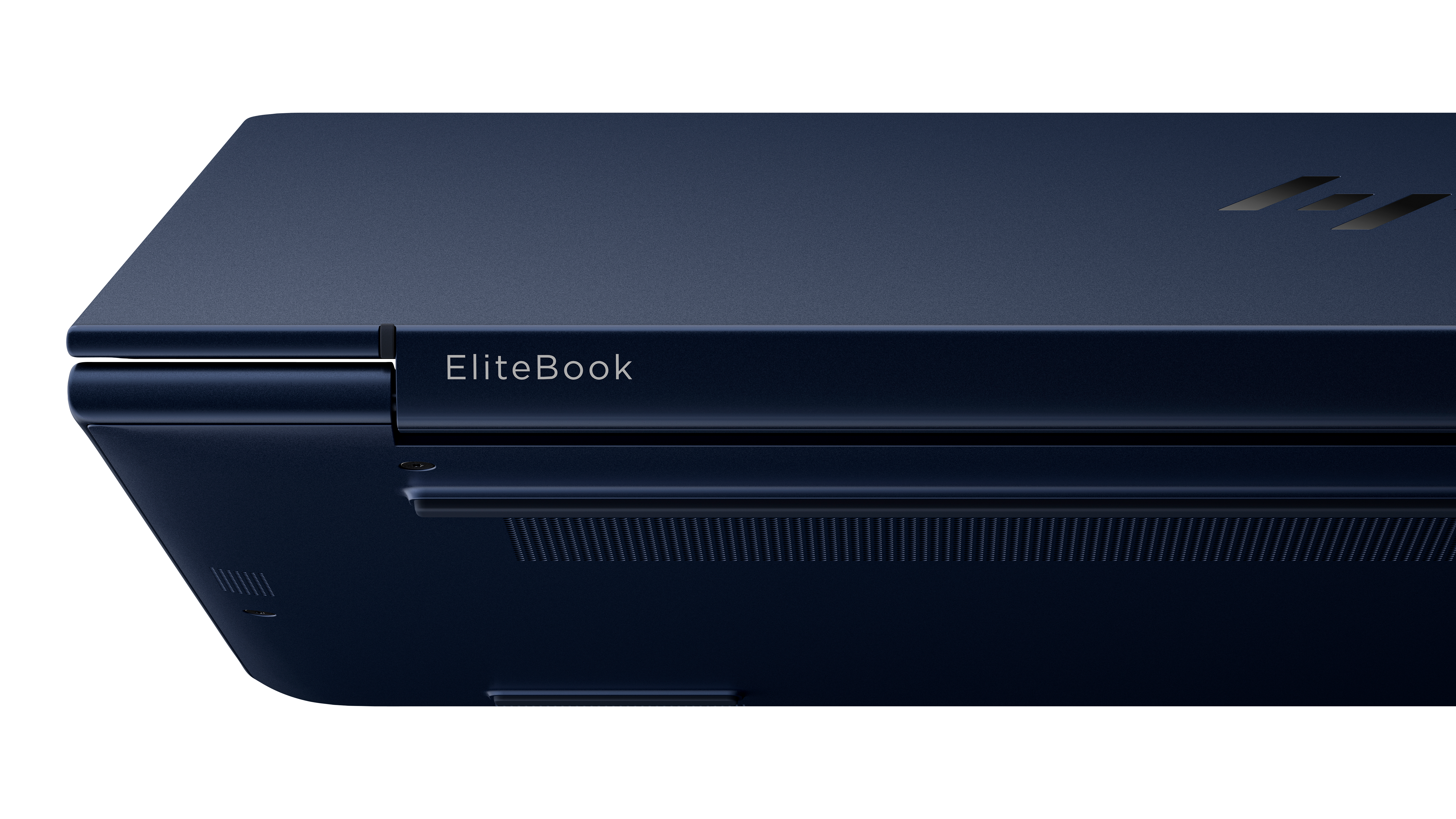 Ein dunkelblauer Laptop ist leicht angewinkelt. 'EliteBook' ist sichtbar. Das HP-Logo befindet sich oben rechts.