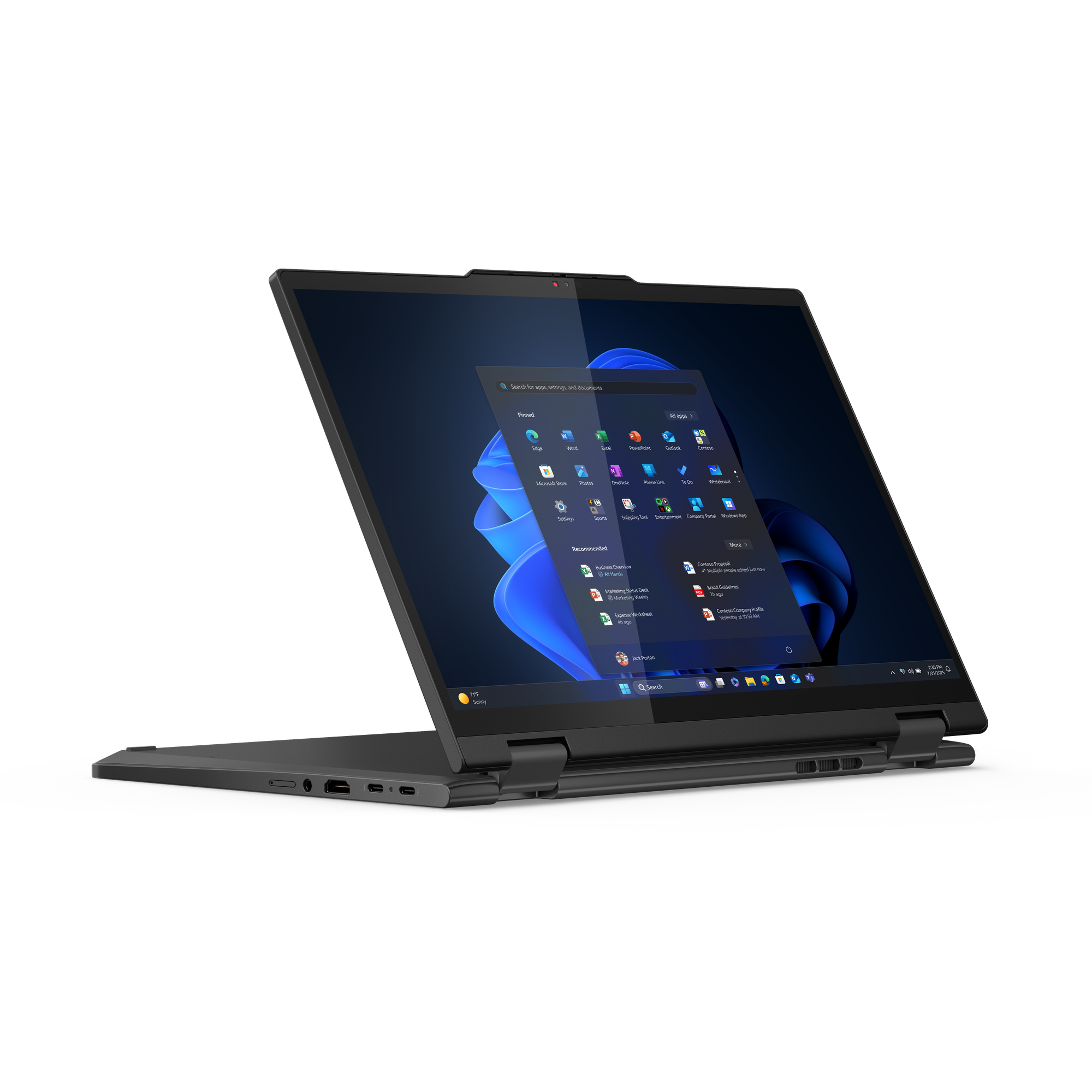 Ein dunkelgrauer Laptop ist geöffnet und zeigt das Windows 11 Startmenü. Der Bildschirm ist abgewinkelt und zeigt Apps und Einstellungen.