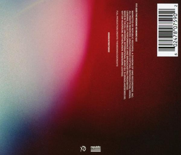 Albumcover mit Farbverlauf: Rot, Rosa, Blau und Weiß. Text und Barcode sind auf der rechten Seite sichtbar.