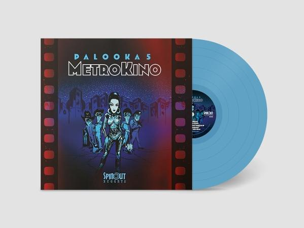 Albumcover: Palooka 5, MetroKino. Blaue Vinyl-Schallplatte rechts. Cover-Art zeigt eine futuristische Frau und andere Figuren.