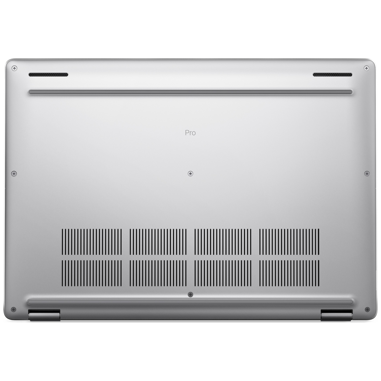 Die silberne Unterseite eines Laptops zeigt Lüftungsschlitze und das Wort "Pro".