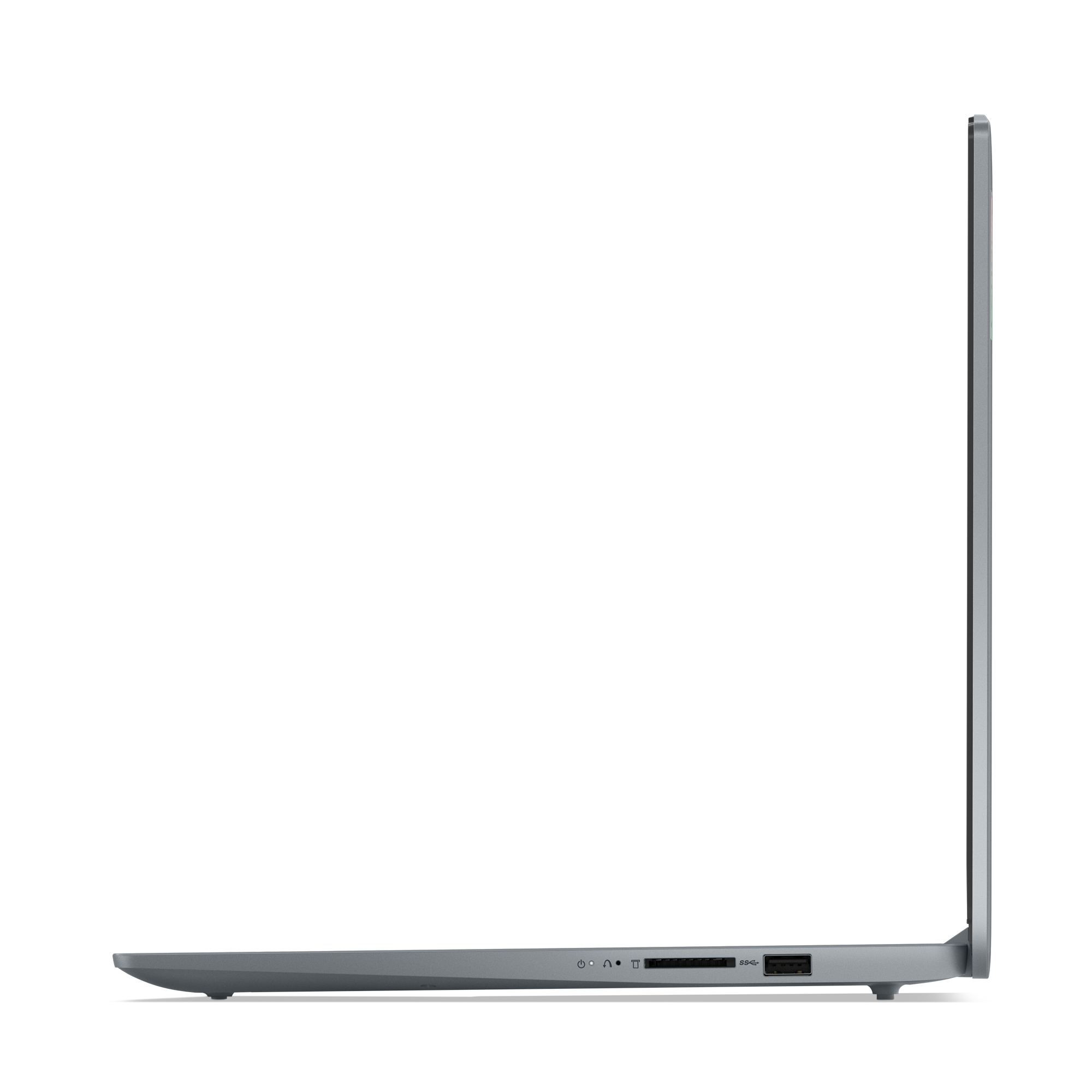 Zijaanzicht van een grijze laptop tegen een zwarte achtergrond. Poorten zijn zichtbaar. Het scherm is open.