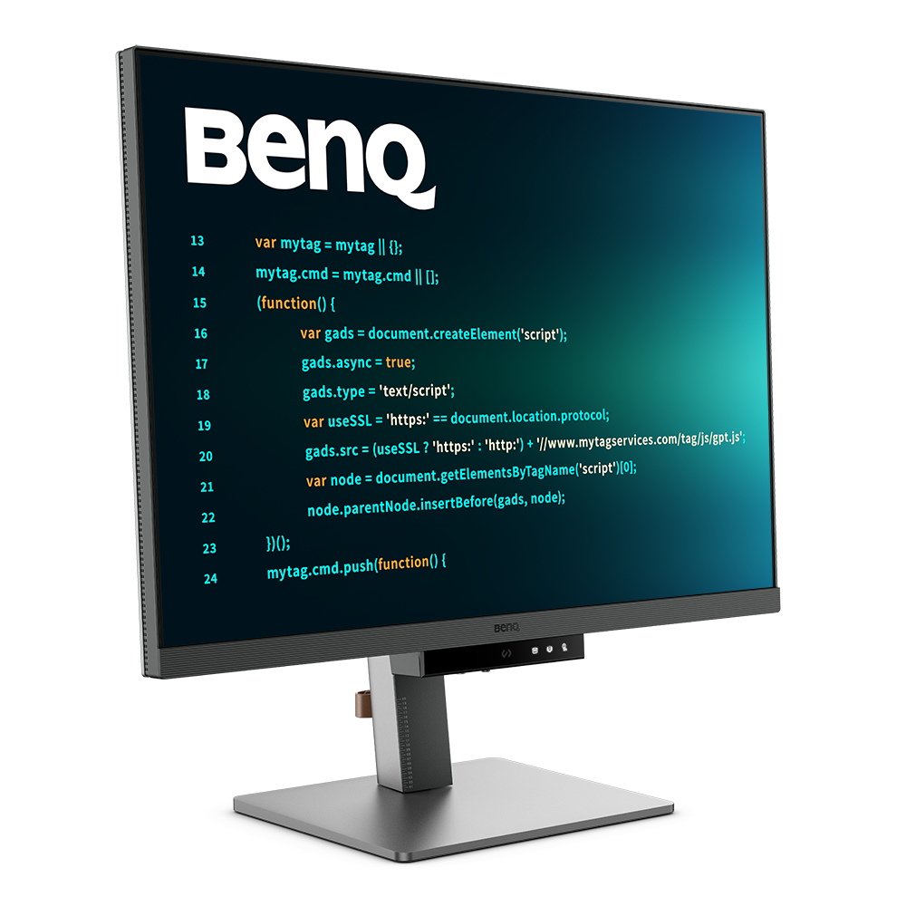 Ein BenQ-Monitor zeigt Code auf einem Bildschirm an. Der Monitor ist silberfarben mit dunklem Bildschirm und weißem BenQ-Logo.