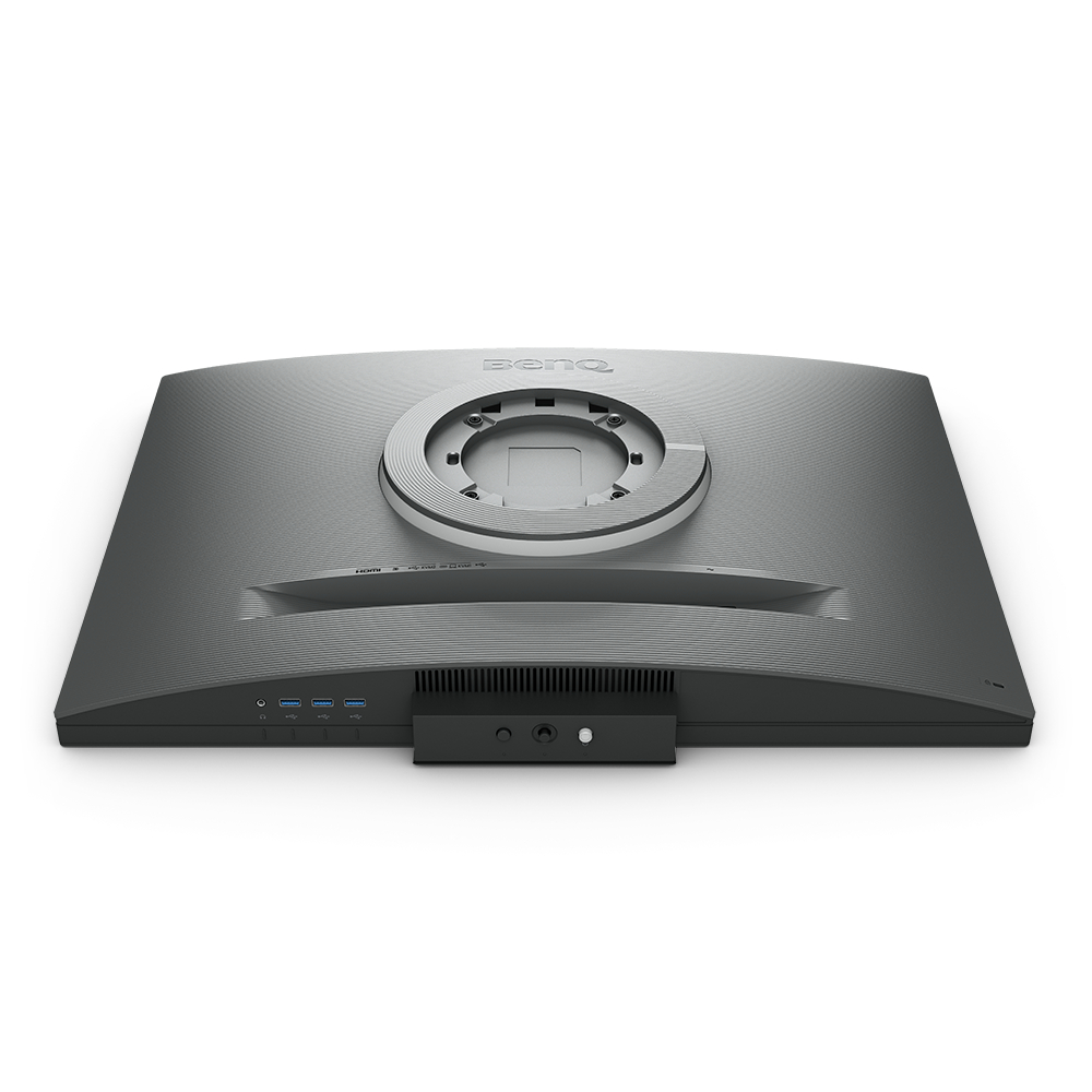 Rückansicht eines grauen BenQ-Monitors. Er hat eine kreisförmige Halterung, Anschlüsse und das BenQ-Logo.