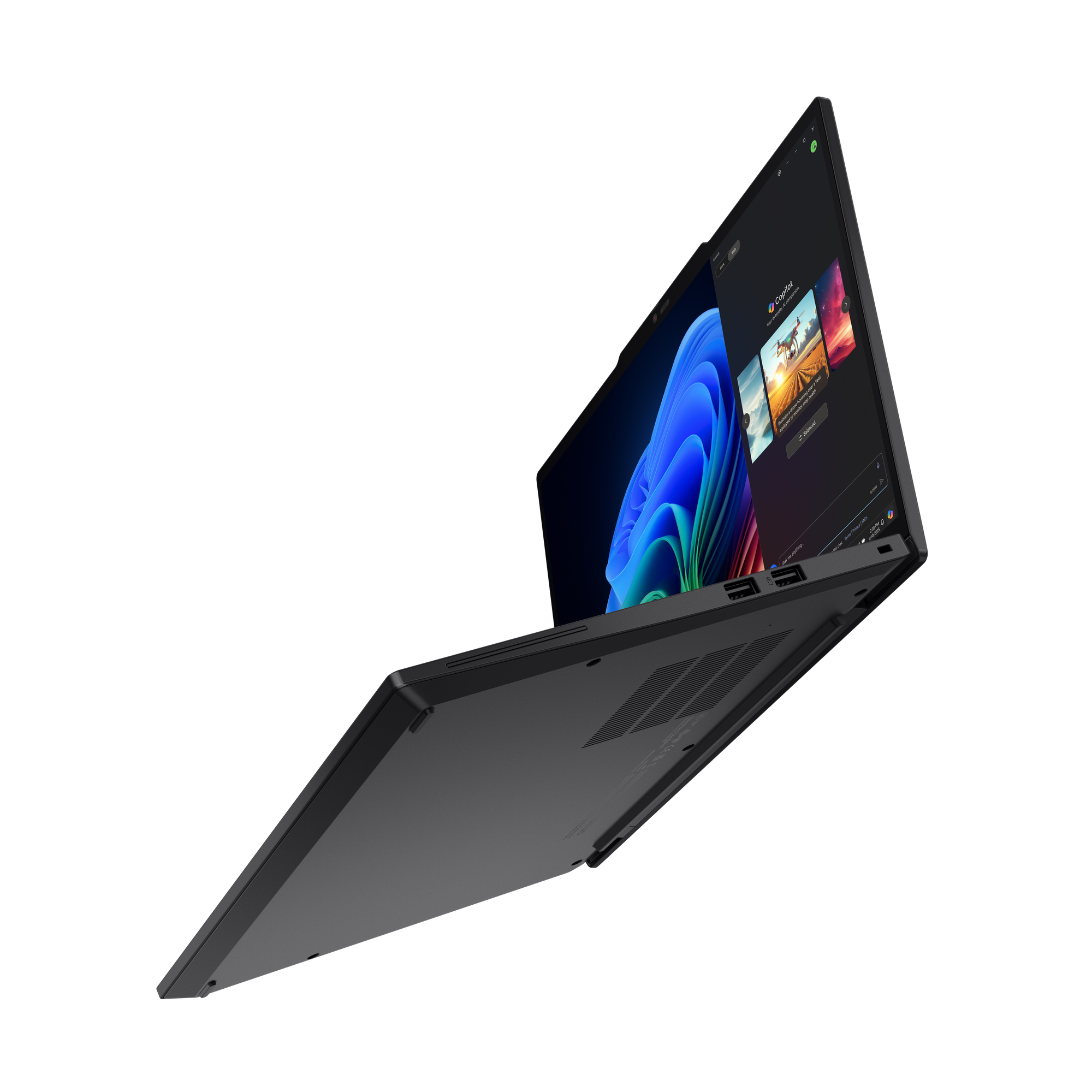Schwarzer Laptop auf schwarzem Hintergrund, in einem Winkel geöffnet. Der Bildschirm zeigt ein farbenfrohes abstraktes Bild und eine Copilot-Oberfläche.