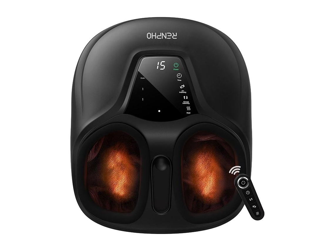 Masajeador de pies negro con pantalla digital que muestra 15 minutos. Incluye un control remoto. Dos ranuras para pies con interior naranja brillante.