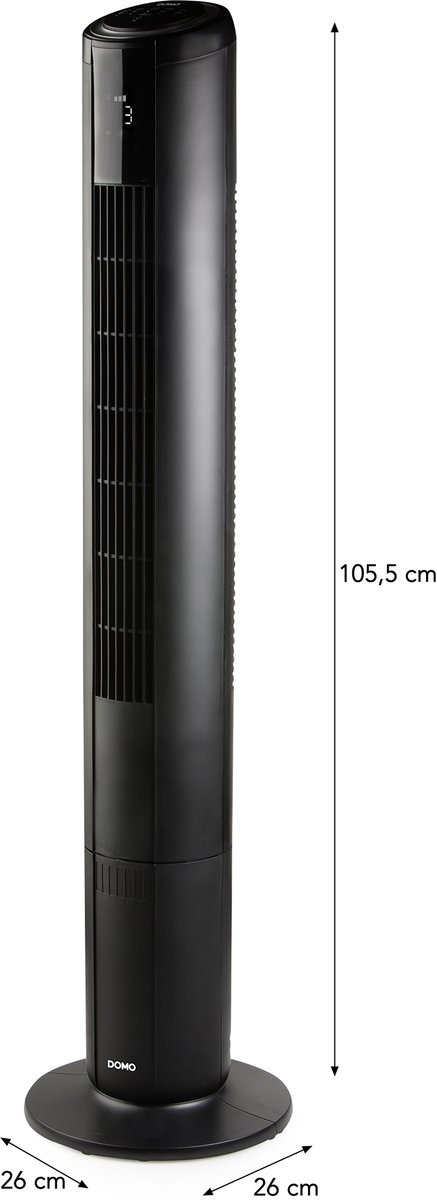 Un ventilateur tour noir avec un affichage numérique indiquant le niveau 3. Il a une base ronde et mesure 105,5 cm de haut.