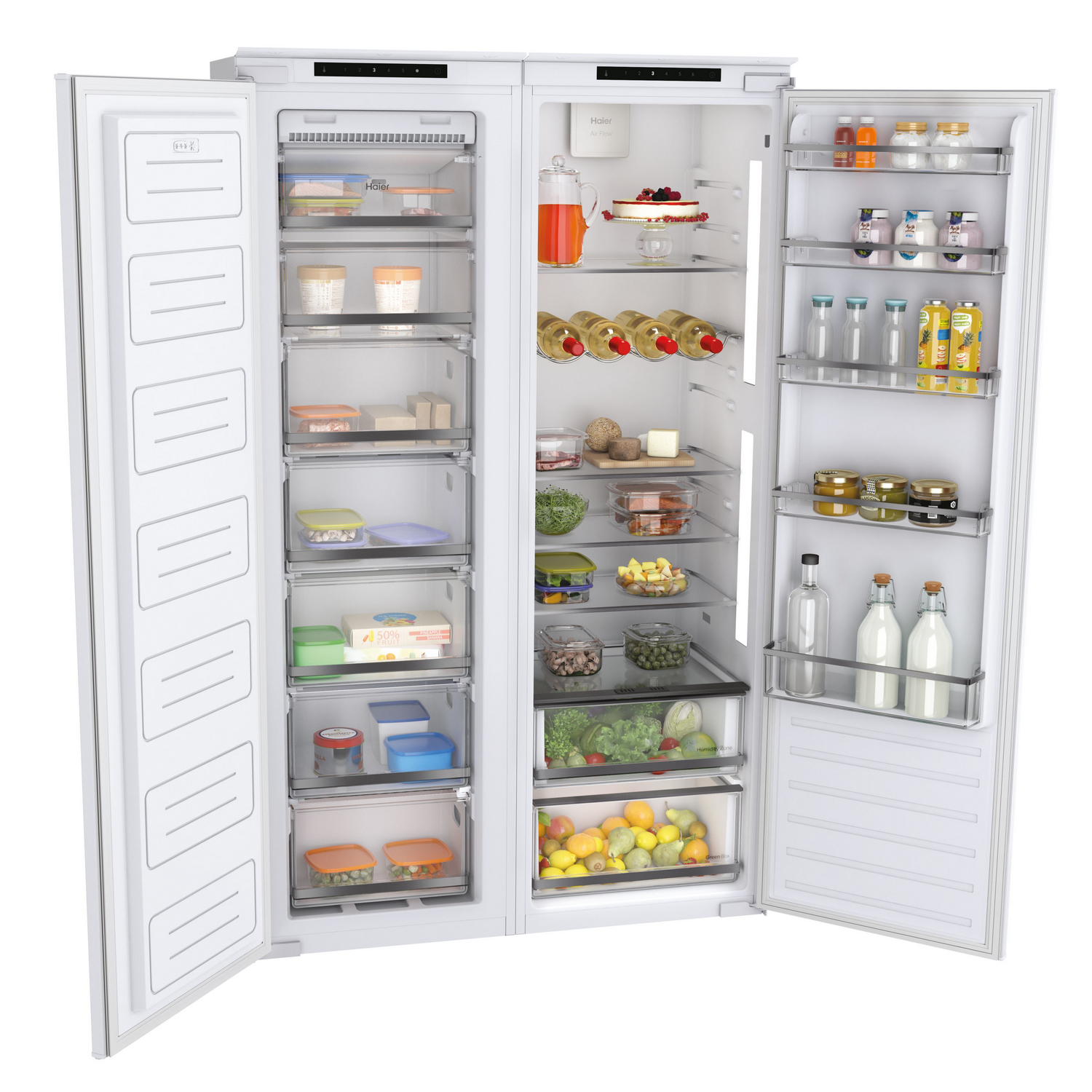 Refrigerador blanco de doble puerta abierto, lleno de alimentos como frutas, verduras, bebidas y productos envasados.