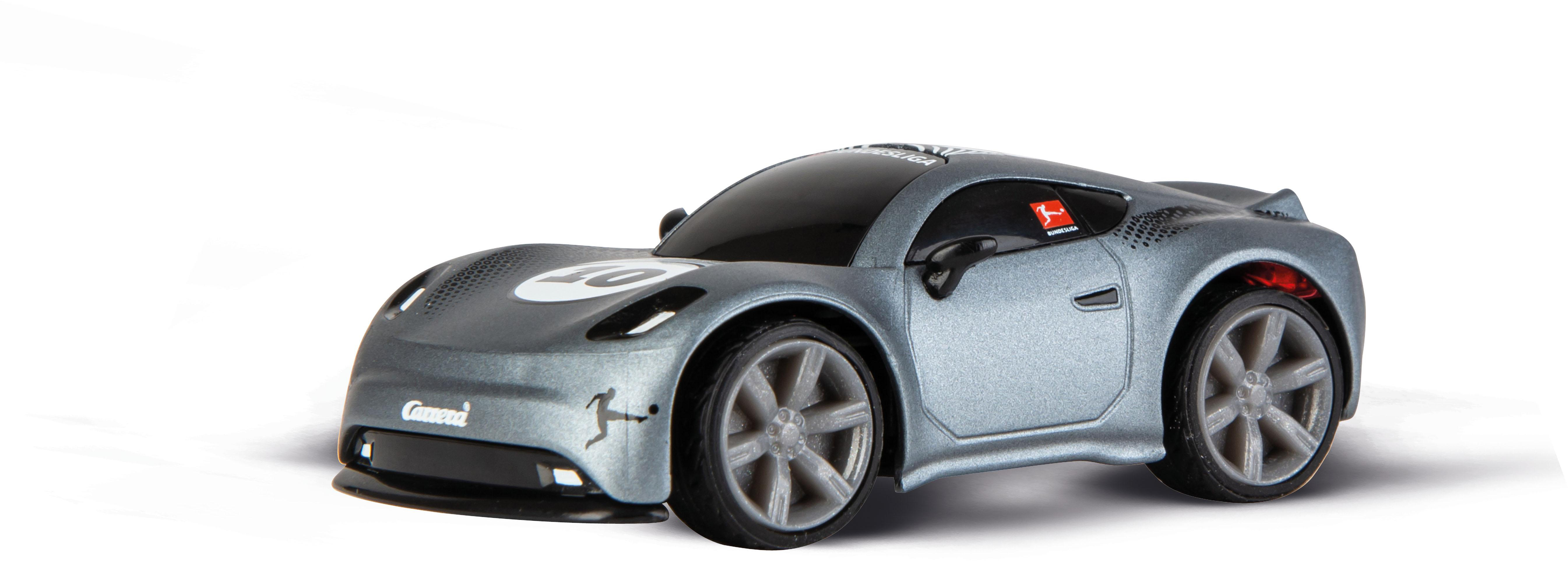 Graues Spielzeugauto mit schwarzen Fenstern, weißer Nummer 10, Fußballfigur und Bundesliga-Logo auf weißem Hintergrund.