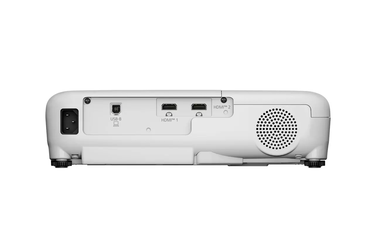 Fehér projektor hátulja. Tápcsatlakozó, USB-B, HDMI portok és hangszóró. Fekete lábak és szellőzők láthatók.
