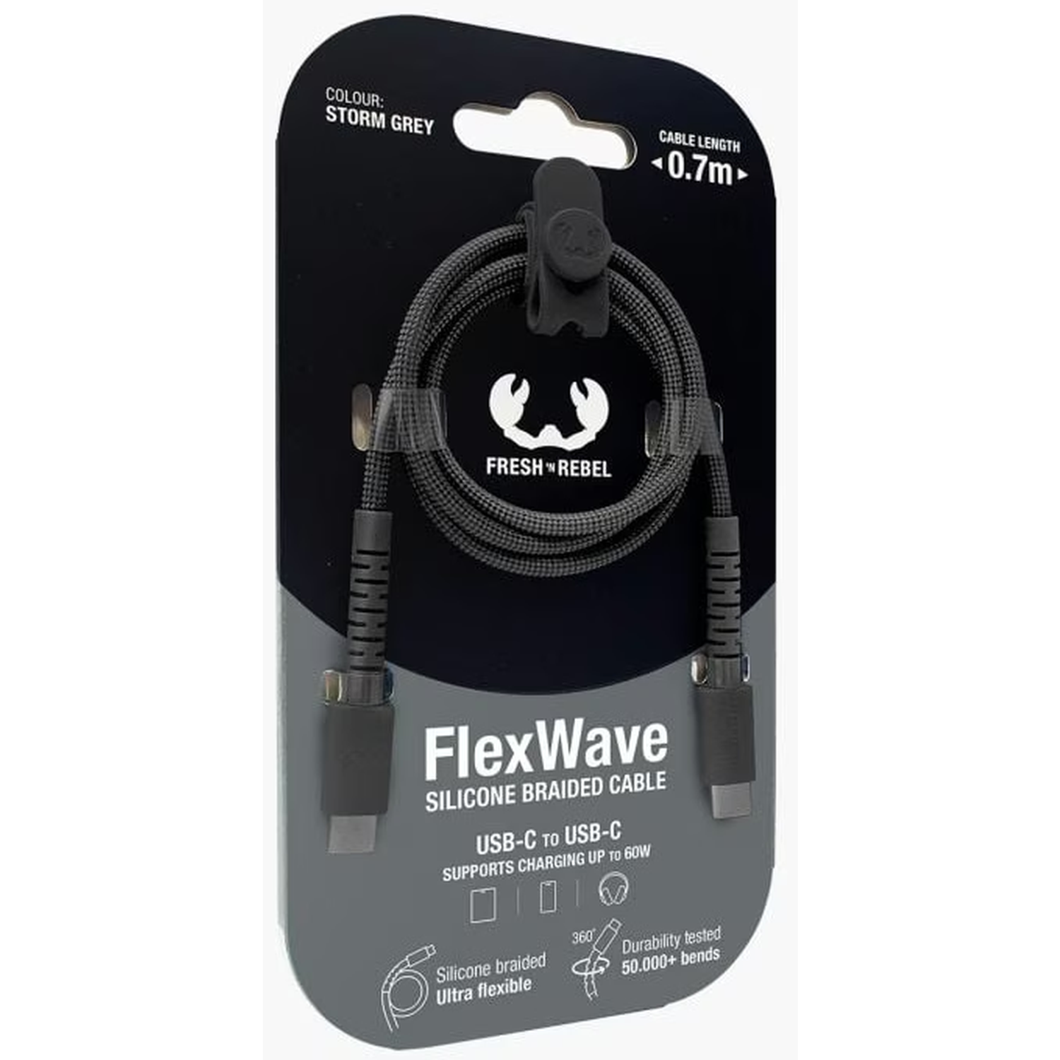 Een zwart-grijze USB-C-kabel op een zwarte kaart. De kaart leest "FlexWave" en "Fresh 'n Rebel" met de kabelspecificaties.