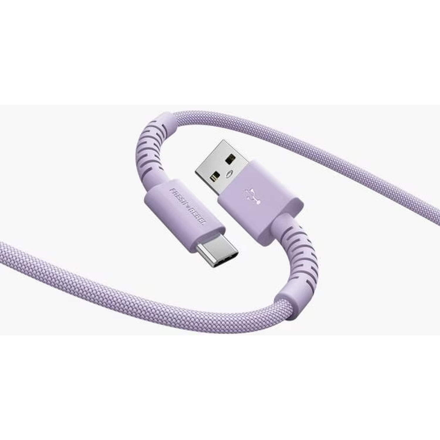Un câble de charge USB-C vers USB-A violet. Le câble a une texture tressée et des connecteurs à chaque extrémité.