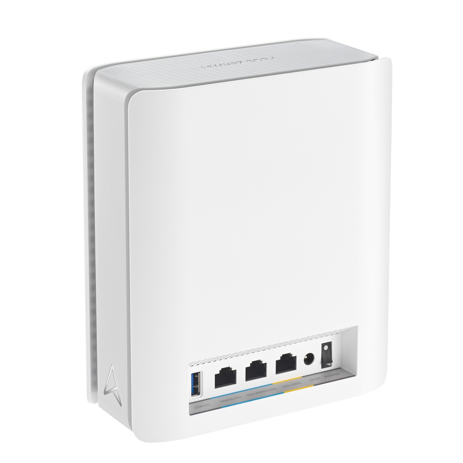 Un routeur blanc avec plusieurs ports à l'arrière. Le haut a des lignes horizontales. Il possède un port USB et plusieurs ports Ethernet.