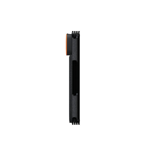 Un dispositivo negro delgado y rectangular. Tiene una superficie texturizada y un pequeño componente naranja en el borde superior. Está sobre un fondo negro.