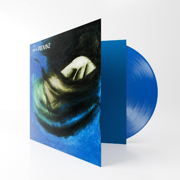 Ein Vinyl-Schallplattenalbum mit blauem Cover und blauer Schallplatte. Das Albumcover hat ein abstraktes Gemälde.