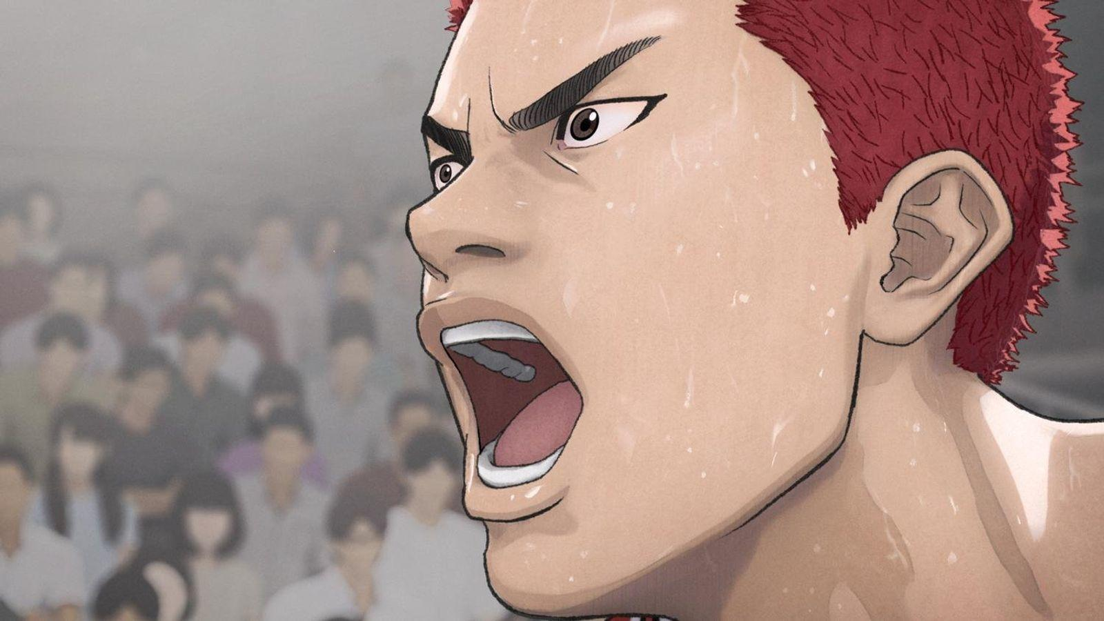 Ein Anime-Charakter mit roten, stacheligen Haaren und offenem Mund. Der Charakter scheint zu schreien. Im Hintergrund ist eine Menschenmenge zu sehen.