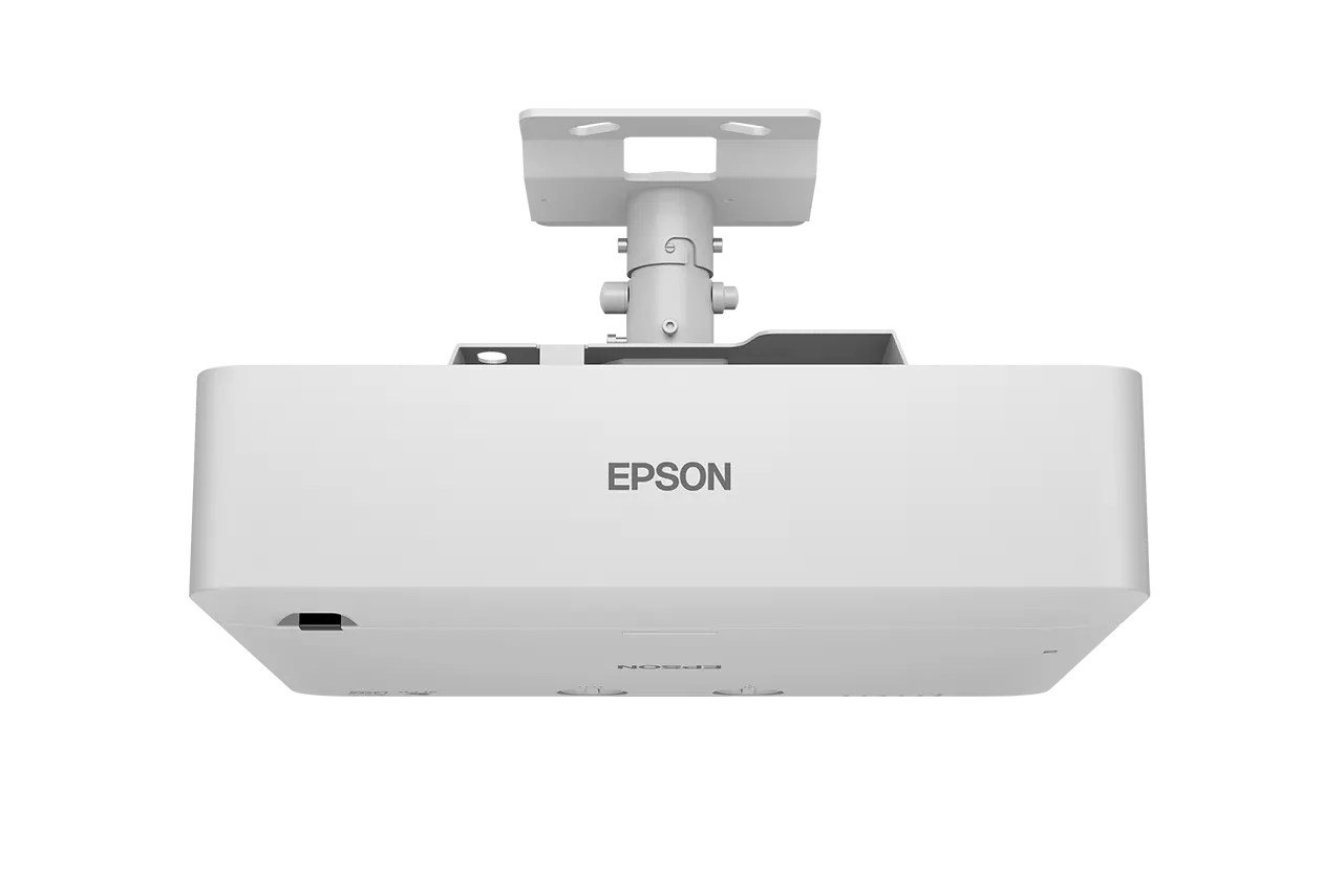 Egy fehér Epson projektor fehér tartóval, fekete háttérrel. Az Epson logója látható elöl.