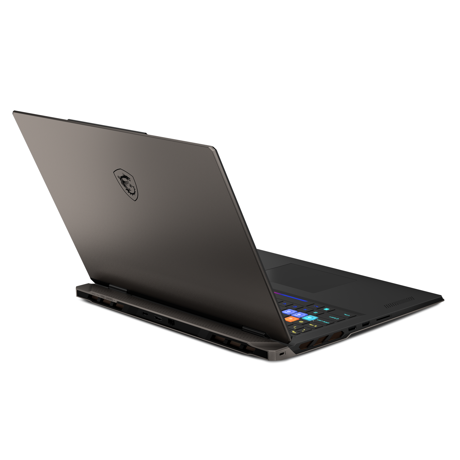 Een donkere laptop is iets geopend. De achterkant heeft een logo. Het toetsenbord is zichtbaar. De achtergrond is zwart.