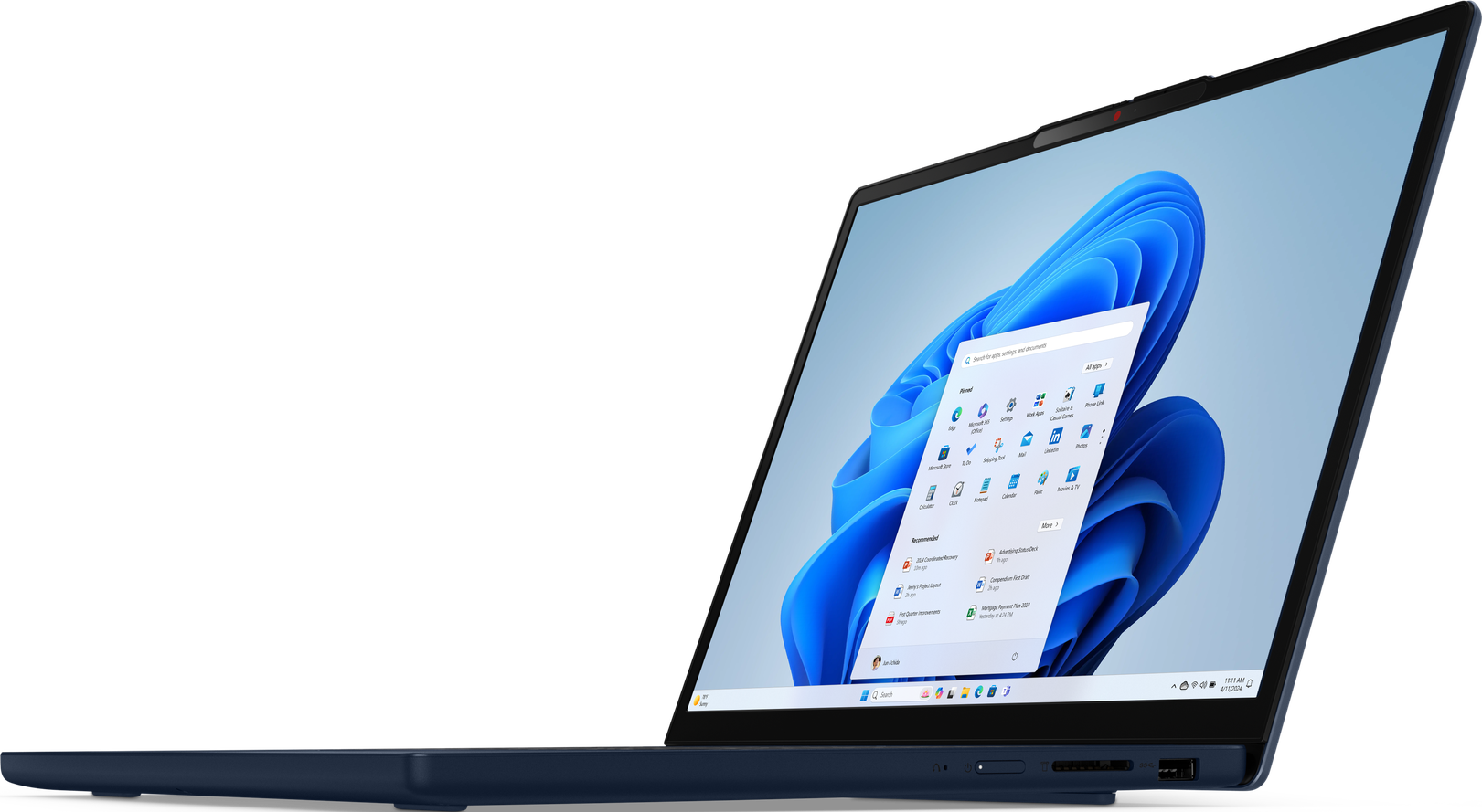 Ein geöffnetes blaues Laptop zeigt die Windows 11-Oberfläche. Der Bildschirm zeigt Apps und Einstellungen. Der Hintergrund ist hellblau.