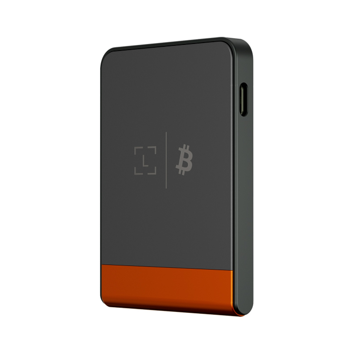 Un portafoglio hardware per criptovalute nero e arancione. Il dispositivo ha il logo Bitcoin e un simbolo quadrato. Isolato su bianco.