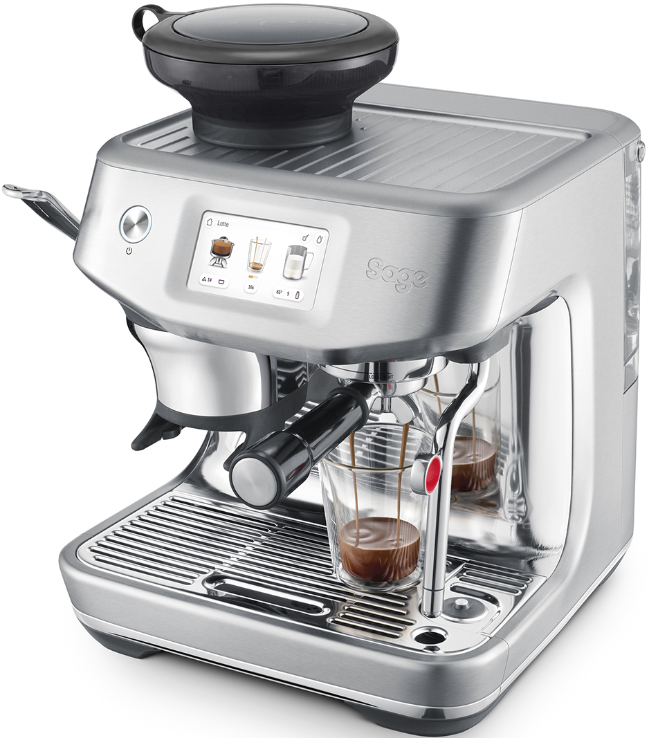 Eine silberne Espressomaschine mit einem schwarzen Bohnenbehälter. Zwei Gläser werden mit Kaffee gefüllt. Ein digitales Display ist sichtbar.