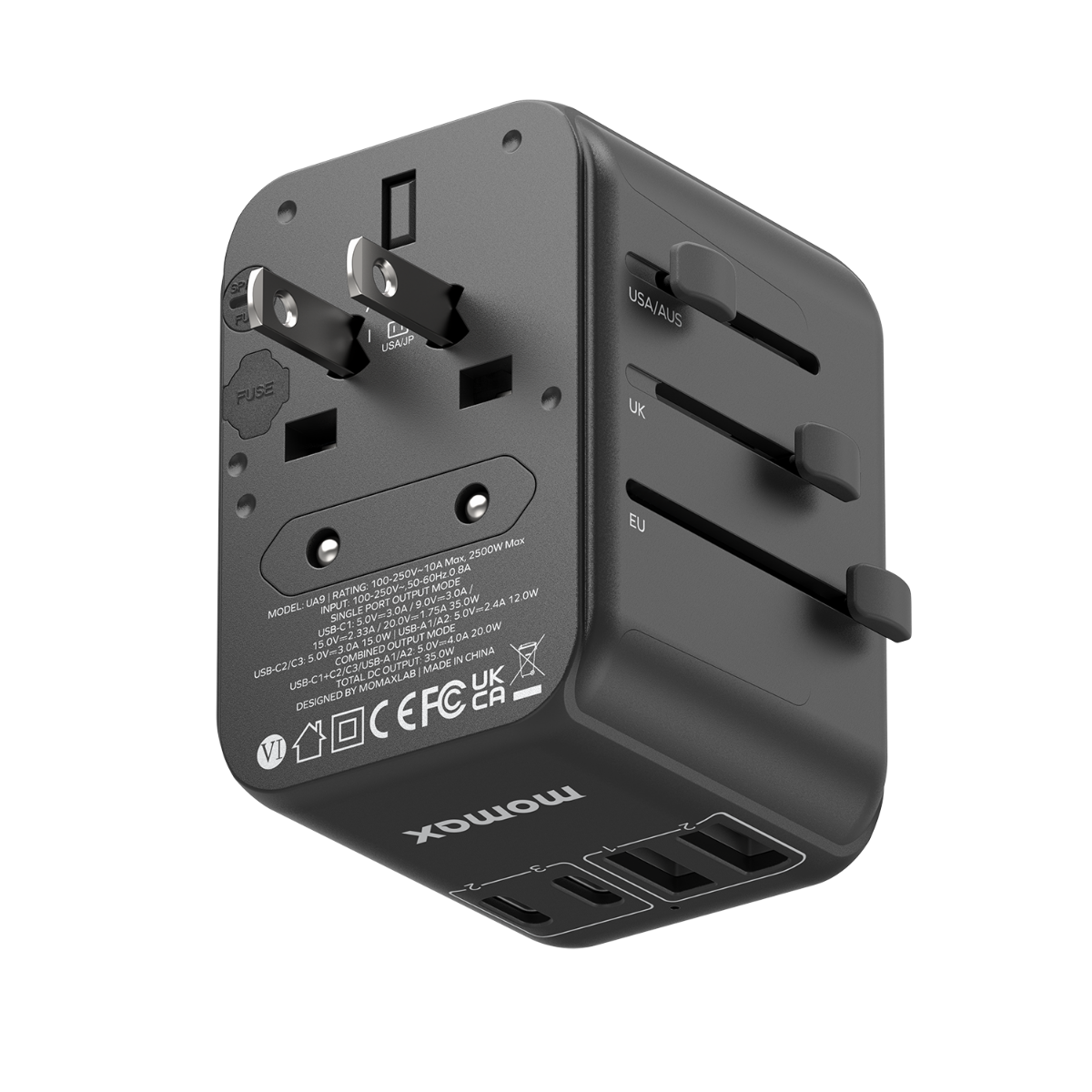 Çoklu fiş konfigürasyonlarına ve USB portlarına sahip, ülke işaretleriyle etiketlenmiş siyah evrensel seyahat adaptörü.