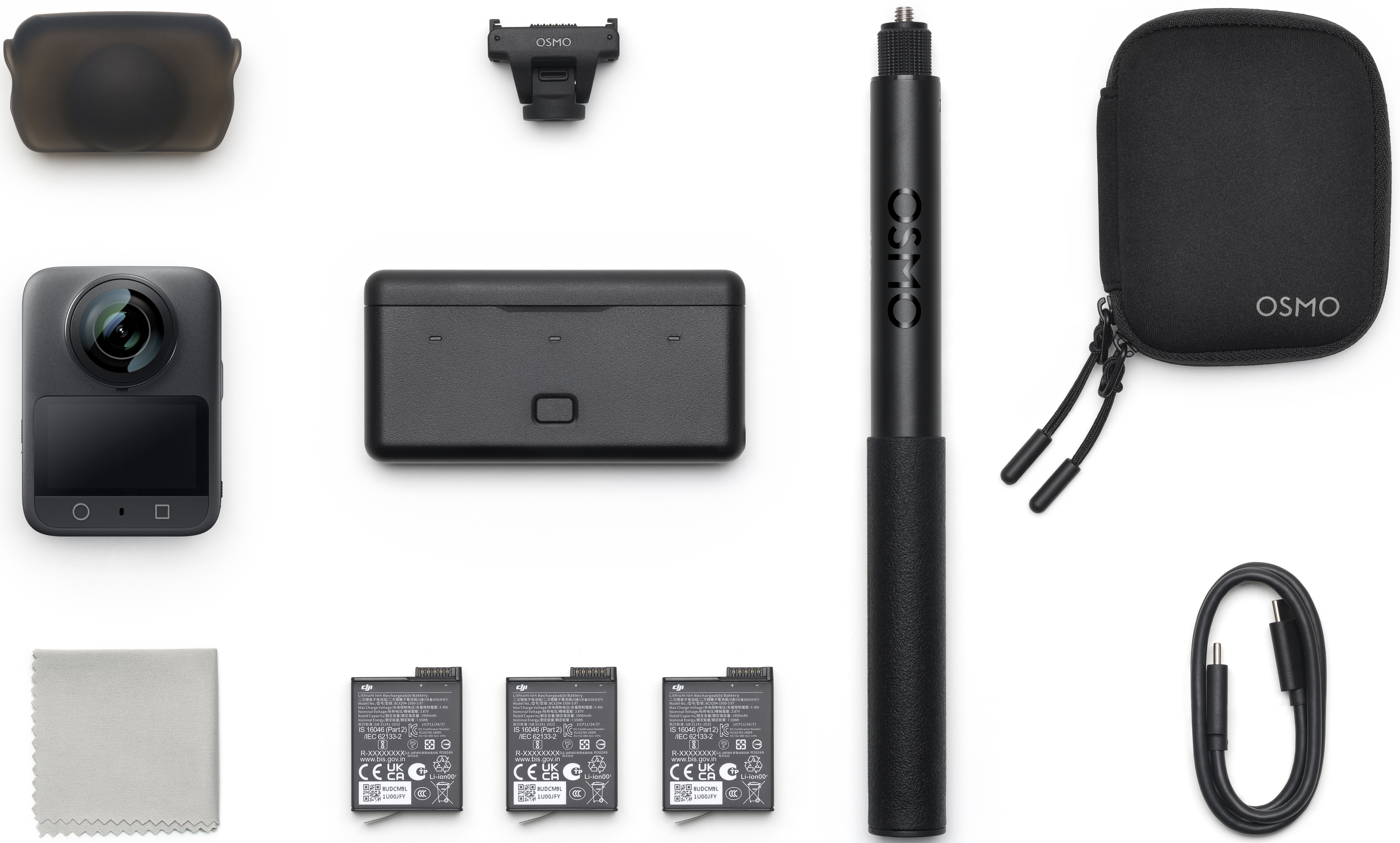 Ein schwarzes Osmo-Kamera-Kit. Enthält Kamera, Schutzhülle, Akkus, Ladegerät, Reinigungstuch, Etui, Stab und Kabel.