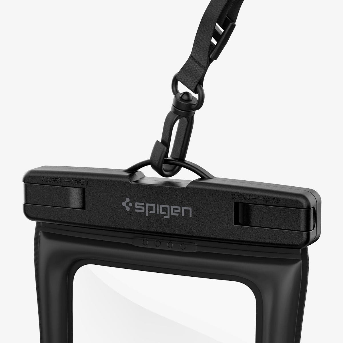 Siyah su geçirmez telefon kılıfı, markası Spigen. Kılıf kapalı. Arka plan beyaz.