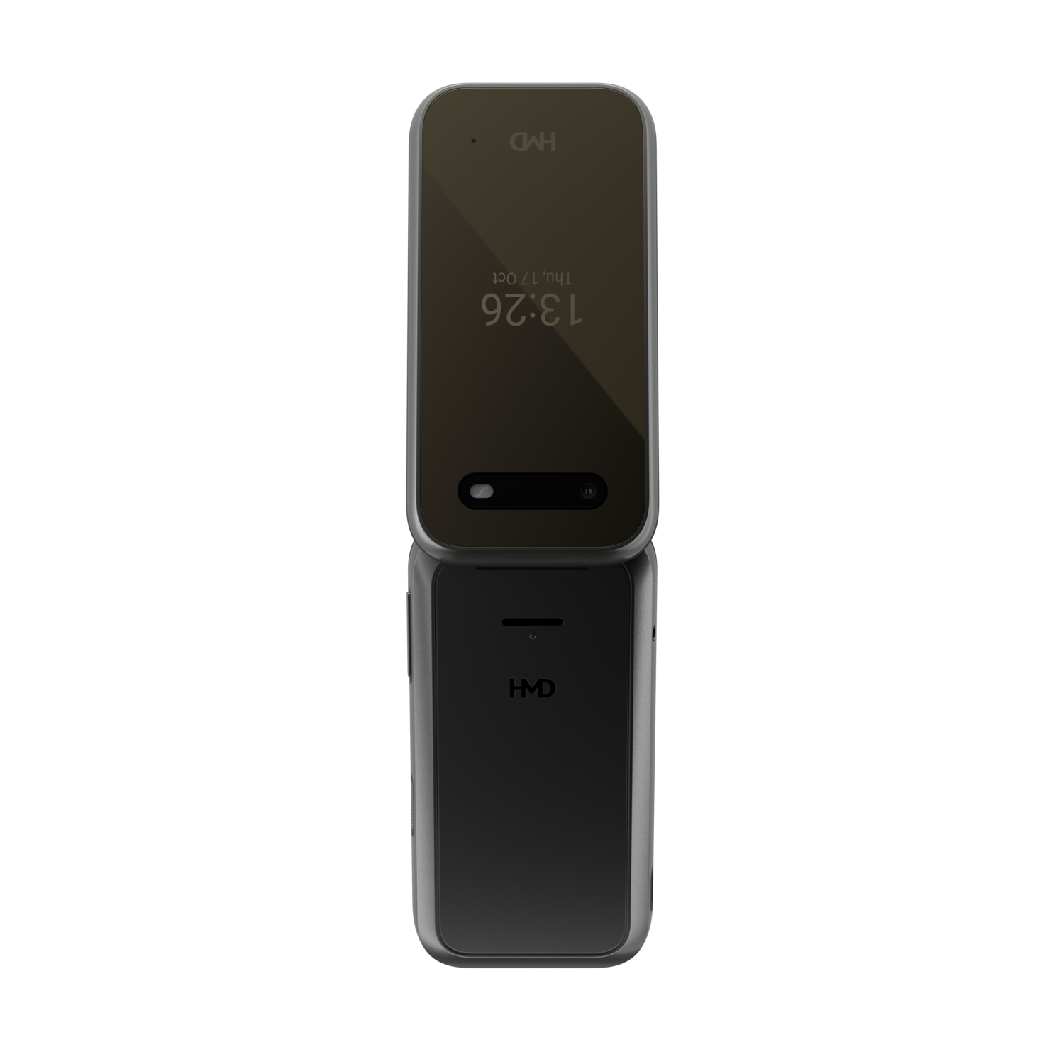 Een zwarte klaptelefoon is open, met de tijd 13:26 en de datum. De telefoon heeft de merknaam HMD.
