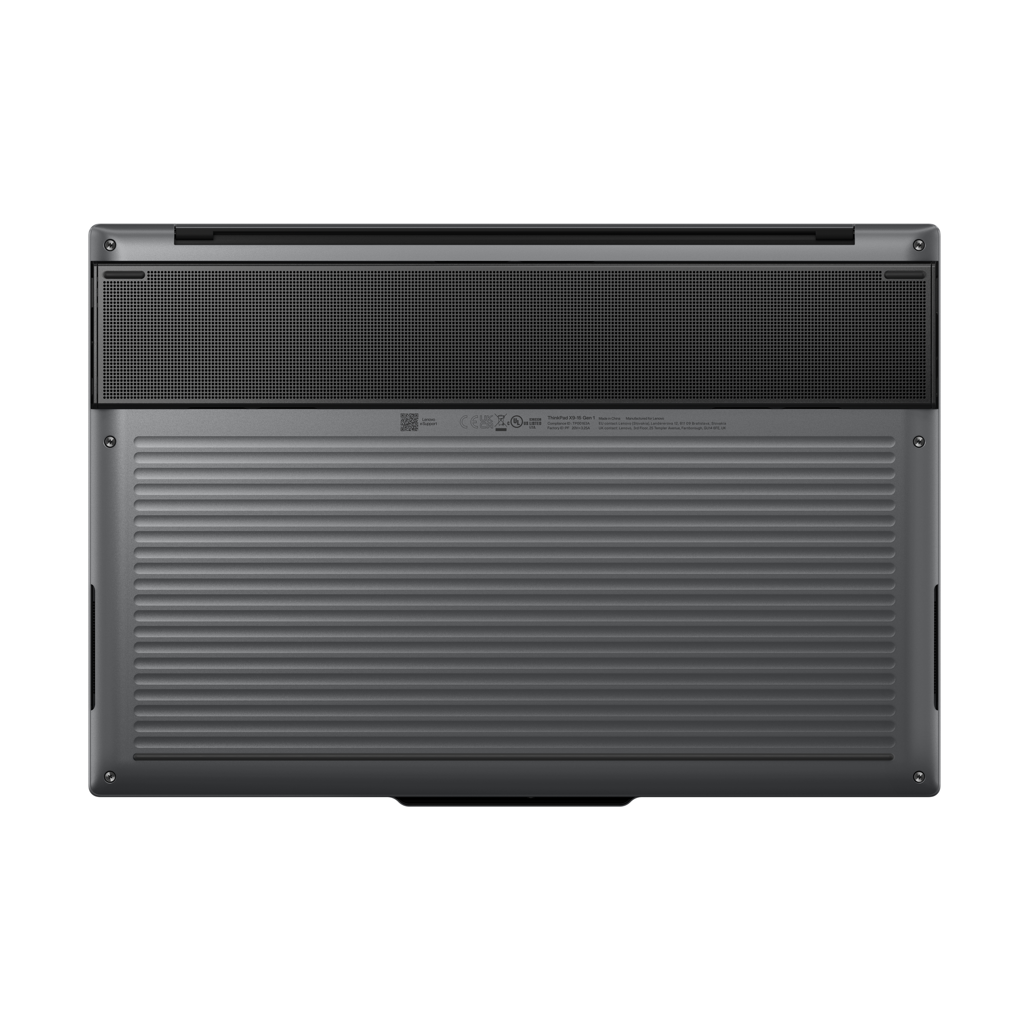 Unteransicht eines dunkelgrauen Laptops. Er hat oben einen Lautsprechergrill und darunter eine strukturierte Oberfläche mit Branding.