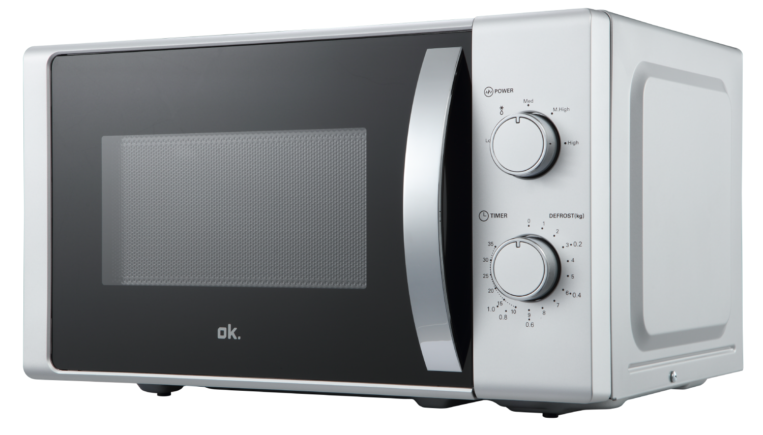 Un horno microondas plateado con puerta de vidrio negro. Tiene perillas de control para potencia, temporizador y descongelación. La marca es 'ok.'
