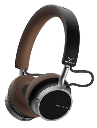 Słuchawki z brązowymi nausznikami i czarnym pałąkiem. Na nausznikach widnieje napis "AVENTHO 100". Widoczne jest logo marki "beyerdynamic".