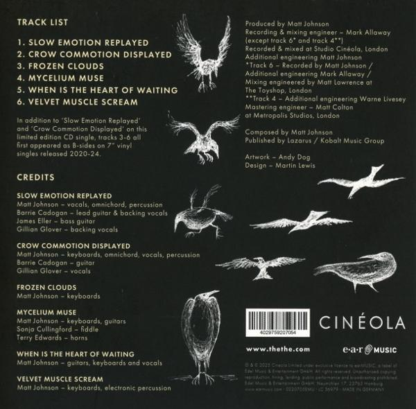 CD-Cover mit schwarzem Hintergrund, weißem Text und Vogelillustrationen. Listet Songtitel, Credits und Labelinformationen auf.