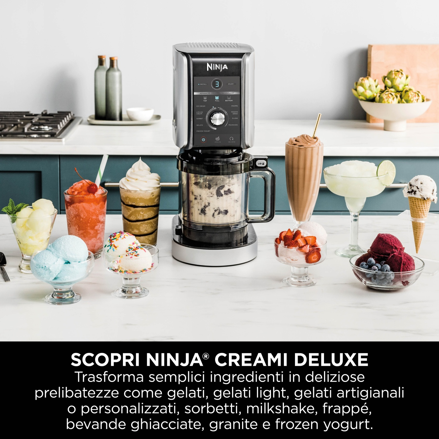 Una macchina Ninja Creami Deluxe con vari dessert come gelati e frullati su un bancone, insieme a testo.