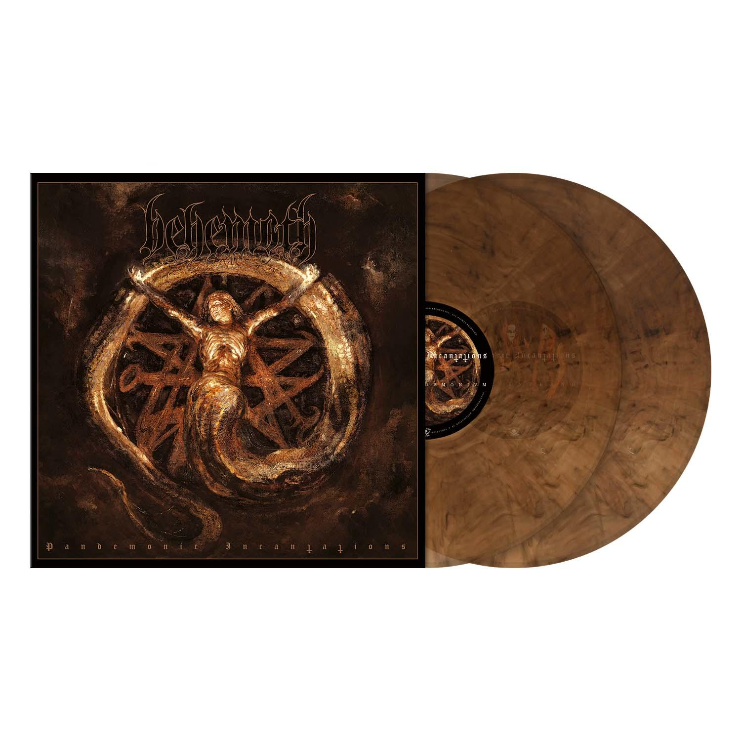 Albumcover mit Figur in goldenem Pentagramm, Vinylplatten rechts. Titel: Pandemonic Incantations.