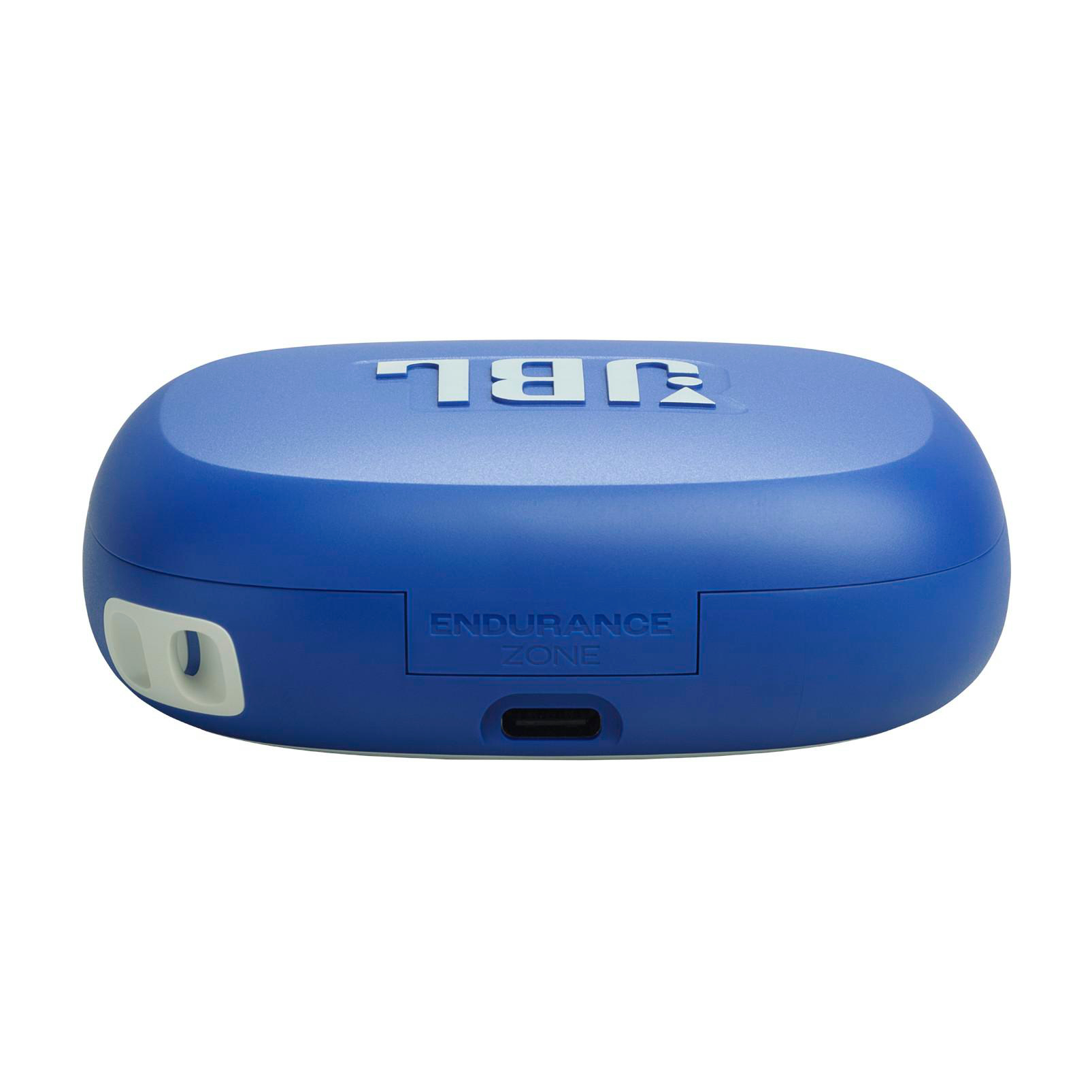 Blaues JBL Endurance Zone-Etui. Weißer 'JBL'-Text oben. 'Endurance Zone'-Text vorne. Weißer Ohrhörerhalter an der Seite.