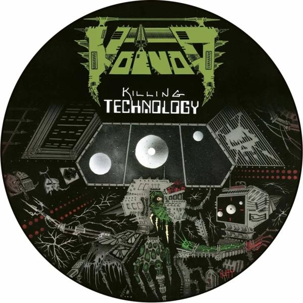 Album borító zöld-fekete dizájnnal. A 'Killing Technology' cím látható. Robotok és egy humanoid figura van jelen.