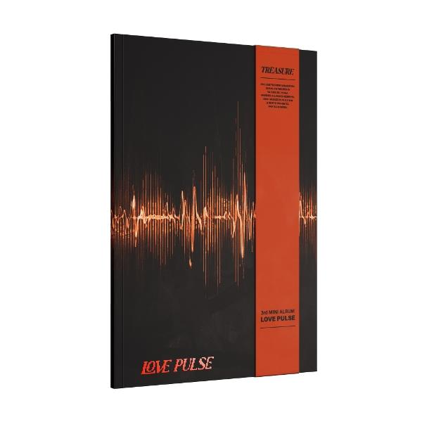 Albumhoes met zwarte achtergrond, oranje golfontwerp en tekst "LOVE PULSE" en "TREASURE".