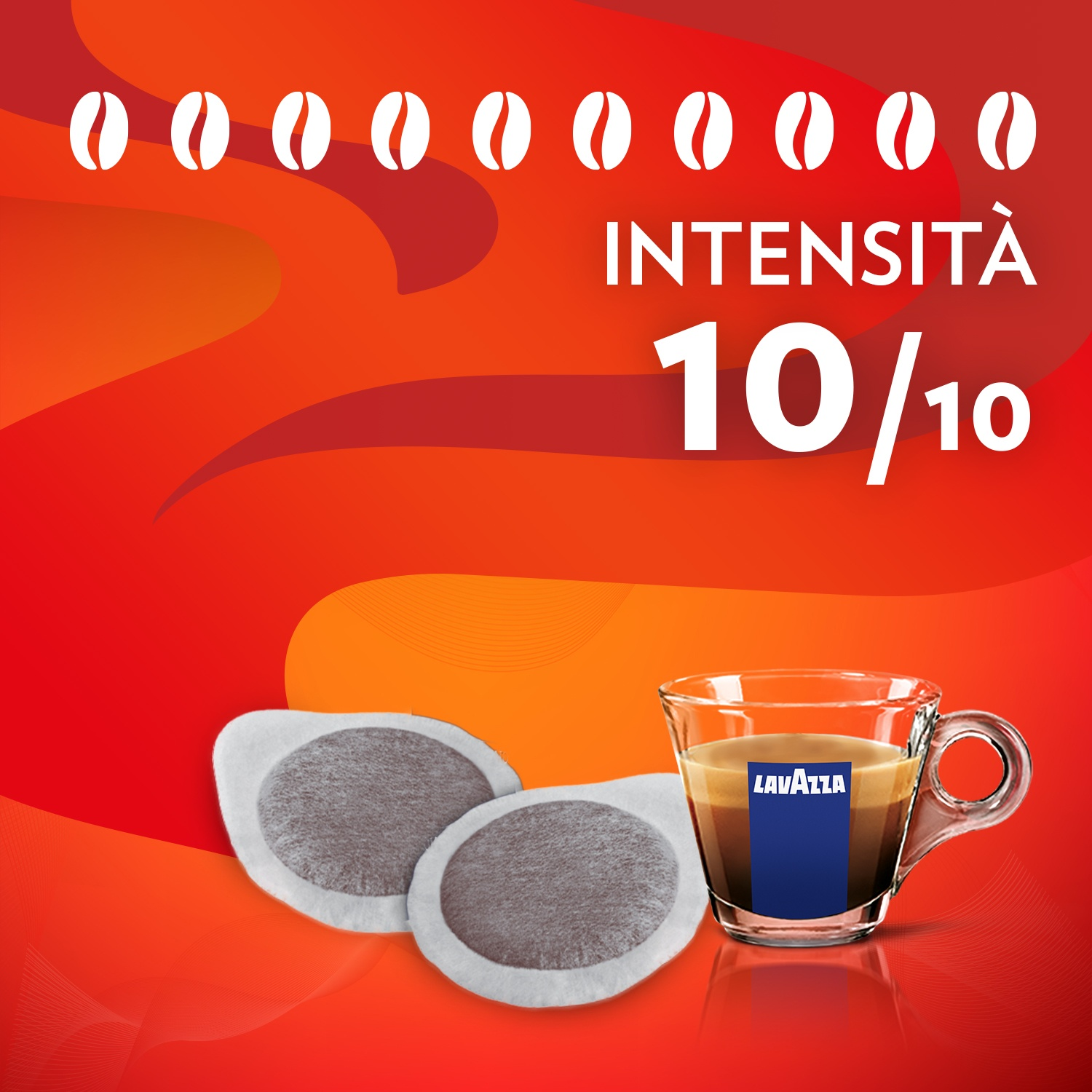 Immagine con chicchi di caffè, intensità 10/10, due cialde di caffè e una tazza di caffè Lavazza su sfondo rosso.