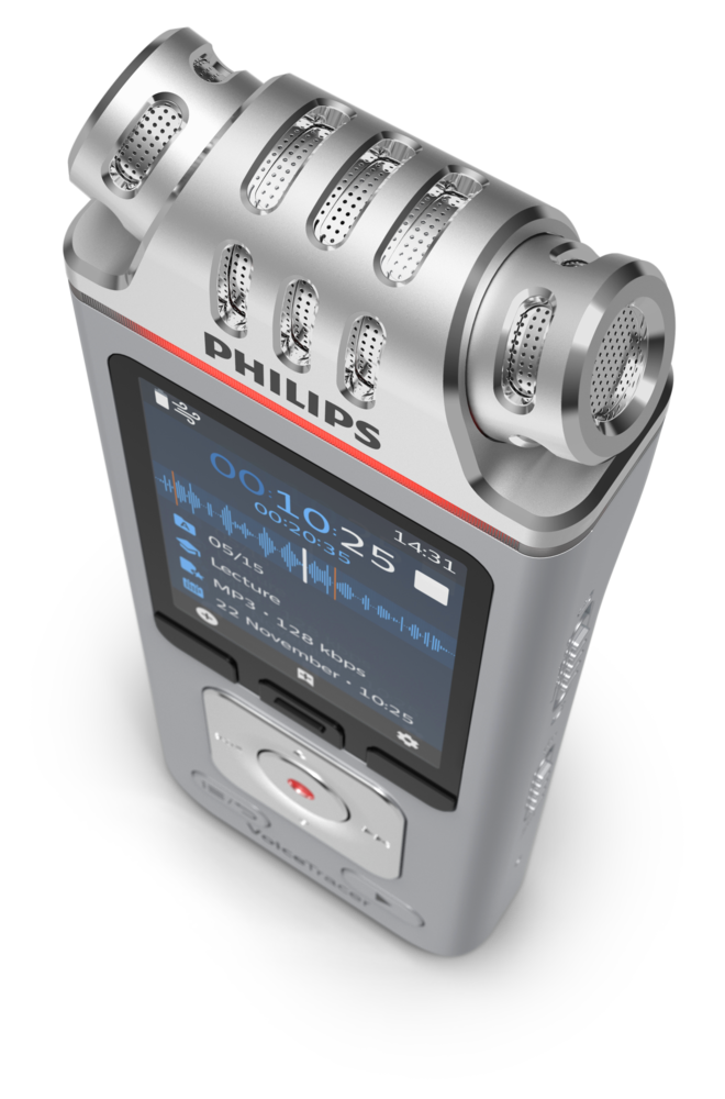Srebrny rejestrator Philips VoiceTracer z ekranem wyświetlającym informacje o nagraniu. Posiada mikrofon i przyciski sterujące. Tło jest czarne.