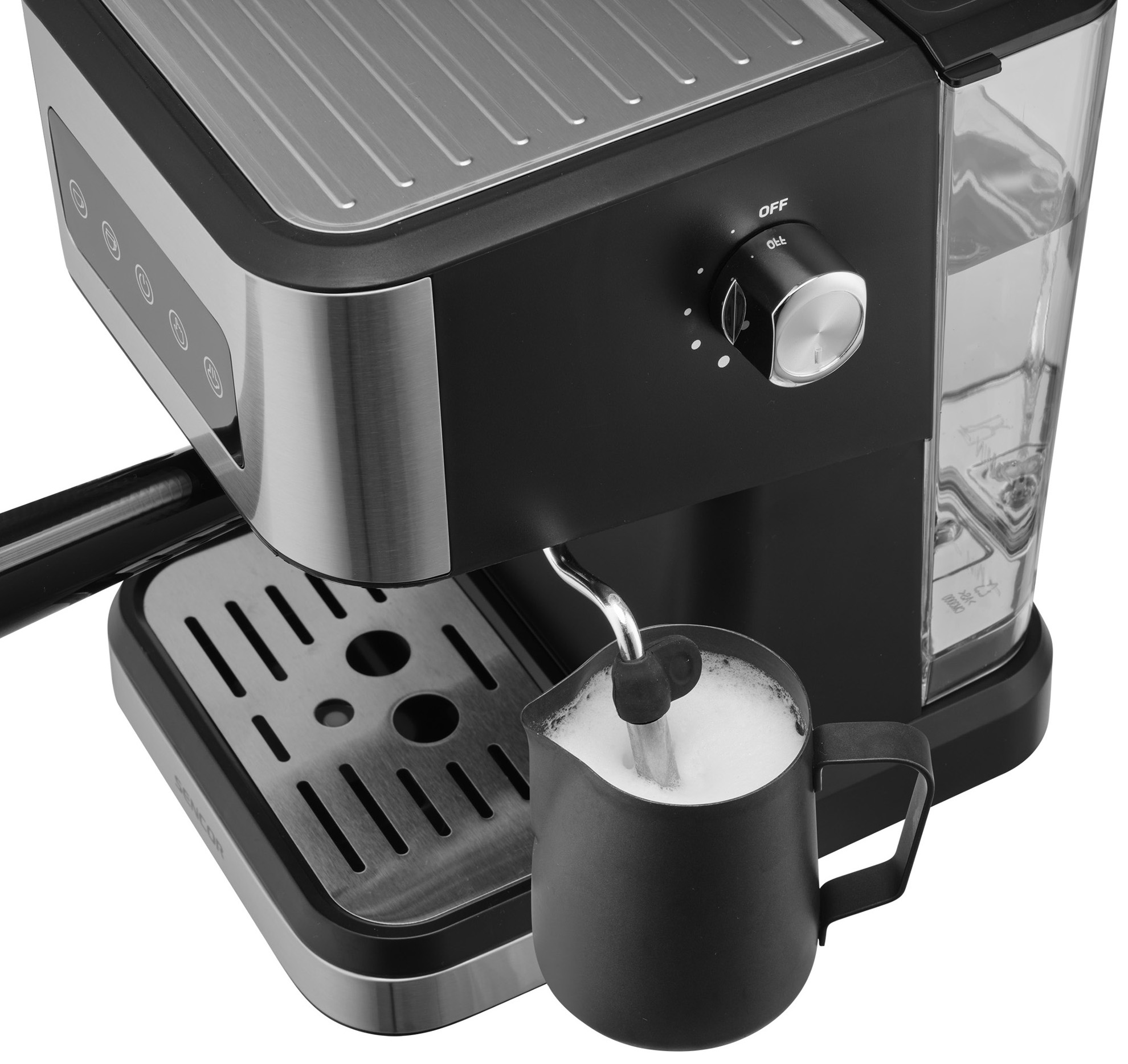Czarny i srebrny ekspres do kawy z dzbankiem do spieniania mleka. Ekspres ma pokrętło, przyciski i zbiornik na wodę.