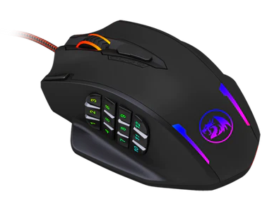 Czarna mysz do gier z wieloma przyciskami, świecącymi światłami i czerwono-czarnym plecionym kablem. Posiada logo smoka.
