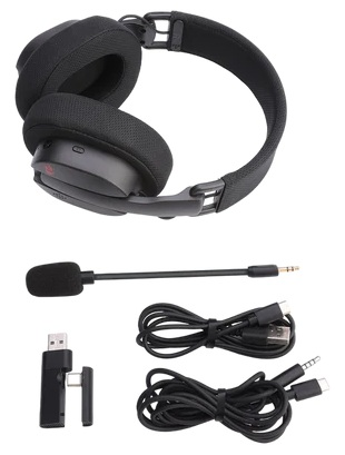 Czarne słuchawki z mikrofonem, donglem USB i kablami na białym tle. Słuchawki są rozłożone, a akcesoria starannie ułożone.