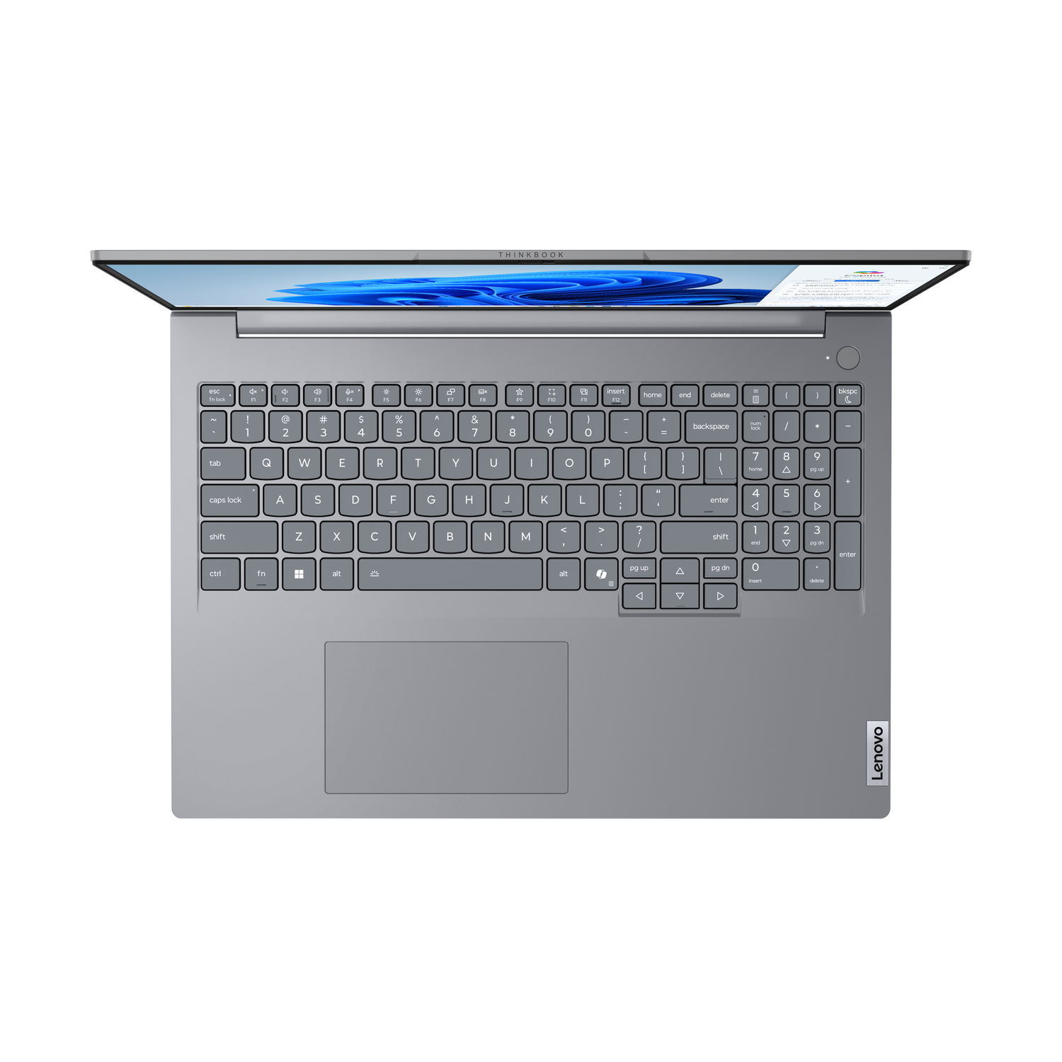Een grijze Lenovo ThinkBook-laptop is open, met het toetsenbord en scherm met Windows-interface.