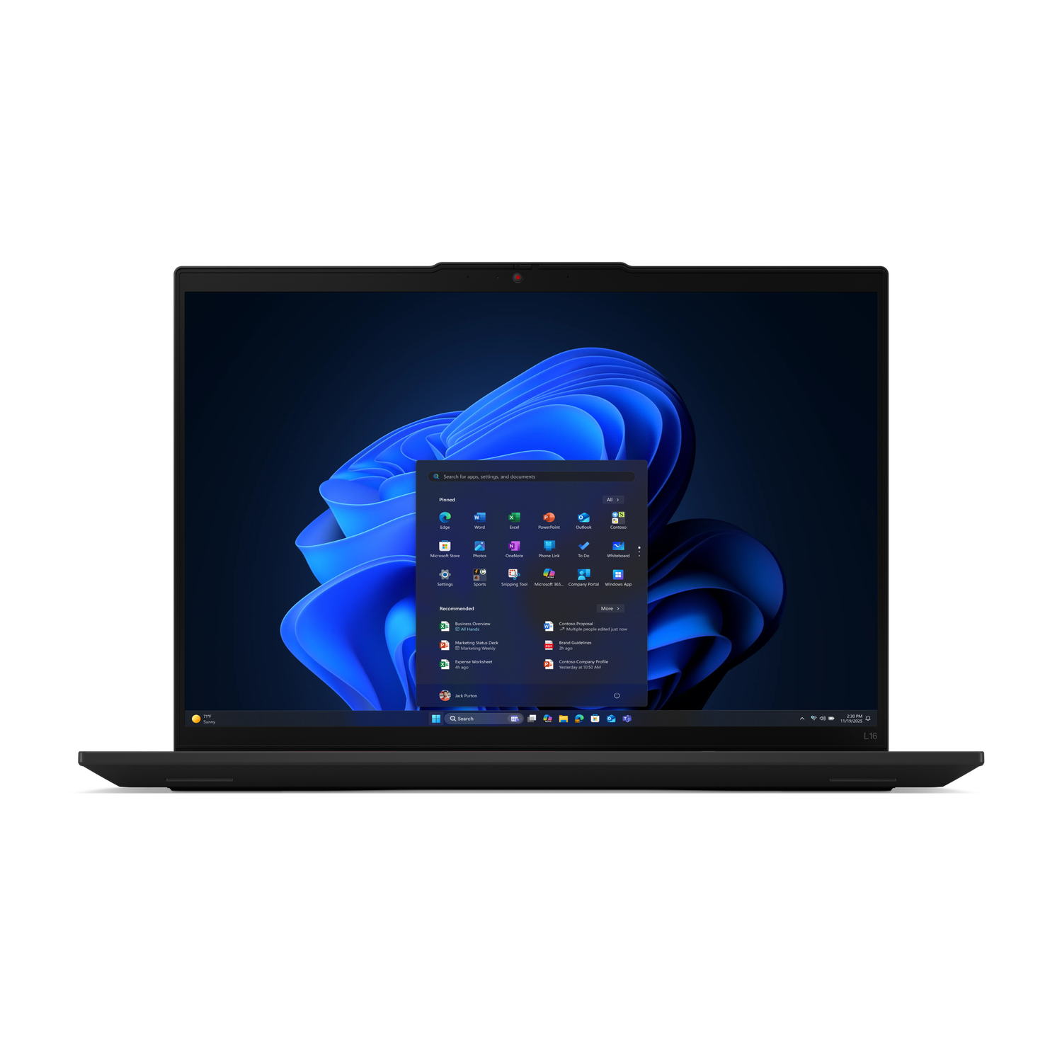 Een zwarte laptop toont het Windows 11-startscherm. Een blauwe wervelachtergrond met het startmenu geopend, met apps en instellingen.